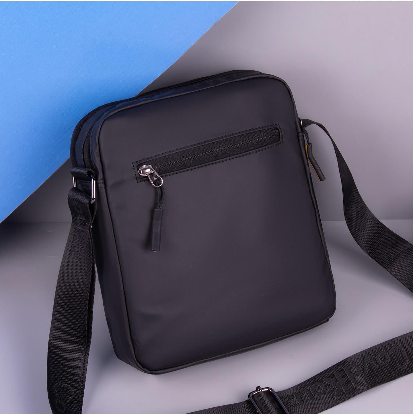Men's Urban Crossbody Bag
