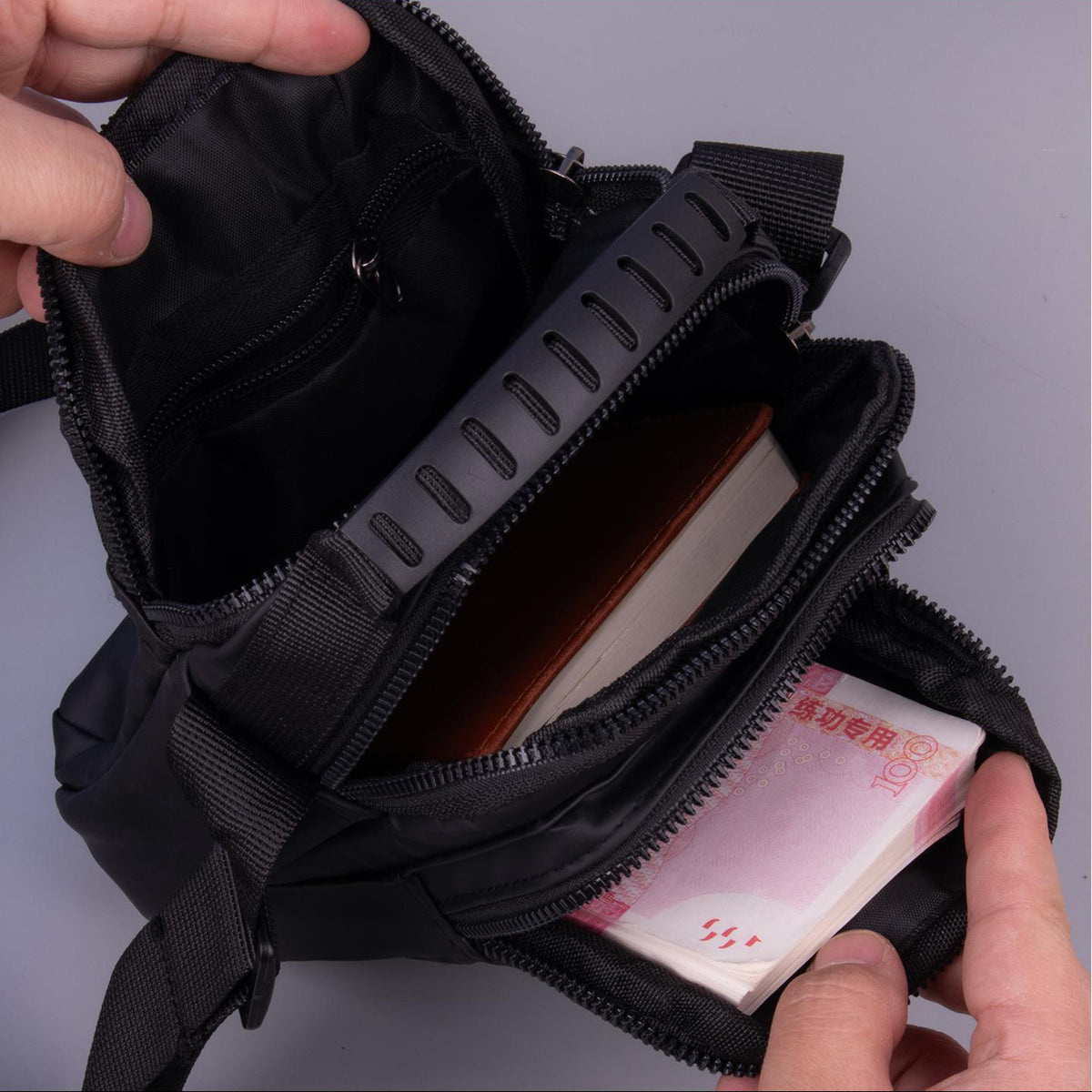 CELION KAIL Men's Urban Crossbody Small Bag Compact 13×19×5cm Bag Black For Phone Keys Cards